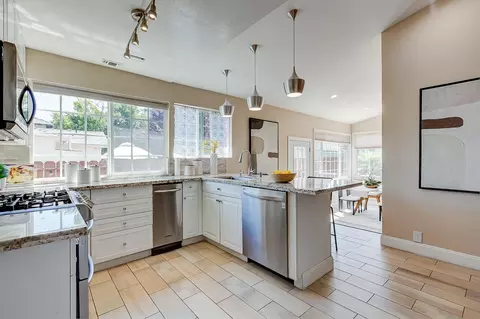 Kitchen - 1018 Hazel Ave, Campbell, CA 95008 photo 2 of 5