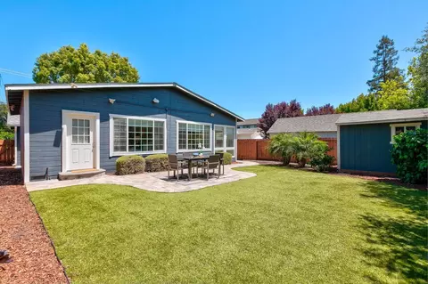 Exterior - 1018 Hazel Ave, Campbell, CA 95008 photo 4 of 6