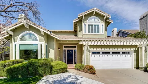 667 Briar Ranch Ln, San Jose, CA 95120