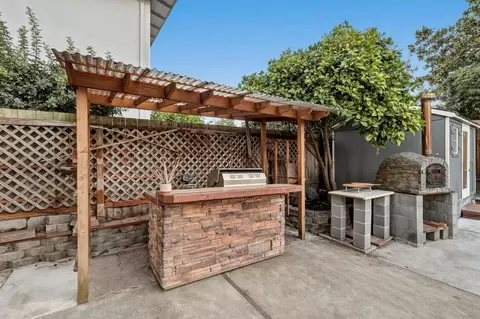 Exterior - 577 Maple Ave, San Bruno, CA 94066 photo 8 of 9
