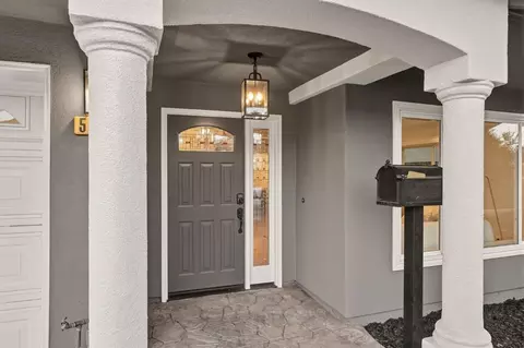 Entry Way - 577 Maple Ave, San Bruno, CA 94066 photo 1 of 1