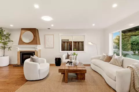 Living - 577 Maple Ave, San Bruno, CA 94066 photo 1 of 5