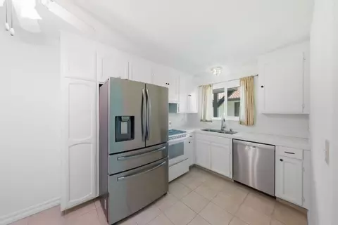 Kitchen - 1261 Juniper Dr 14, Gilroy, CA 95020 photo 3 of 3