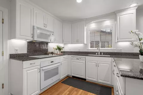 Kitchen - 1475 Ginden Ct, Campbell, CA 95008 photo 1 of 7