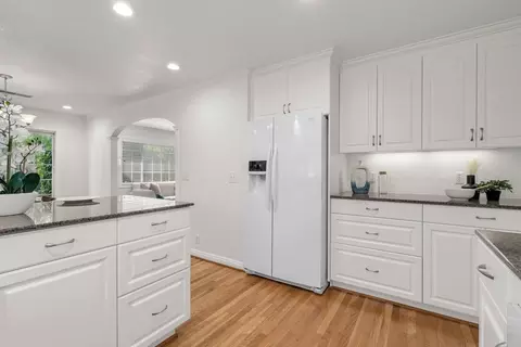 Kitchen - 1475 Ginden Ct, Campbell, CA 95008 photo 5 of 7