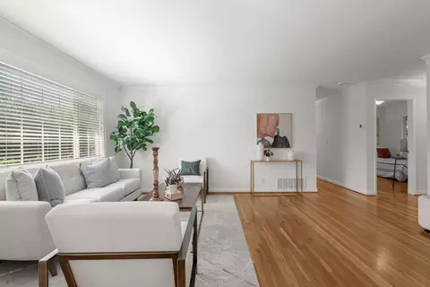 Living - 1475 Ginden Ct, Campbell, CA 95008 photo 3 of 3