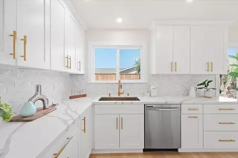 Kitchen - 6763 Tory Way, Dublin, CA 94568 photo 1 of 7
