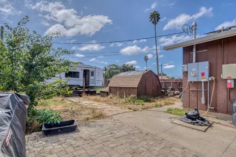 Exterior - 12791 Jasper Way, Salinas, CA 93906 photo 5 of 6