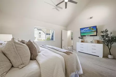 Bedroom - 136 Redding Rd, Campbell, CA 95008 photo 2 of 12