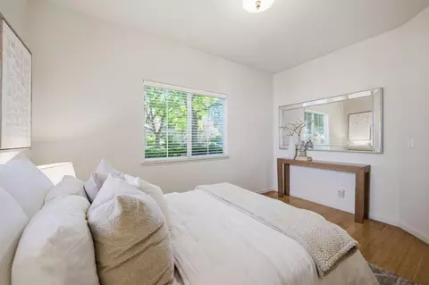 Bedroom - 136 Redding Rd, Campbell, CA 95008 photo 5 of 12