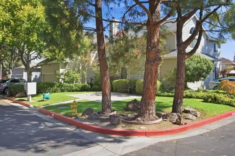 Exterior - 136 Redding Rd, Campbell, CA 95008 photo 15 of 16