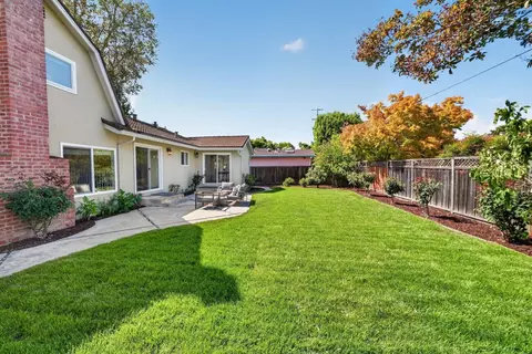 Exterior - 799 Peekskill Dr, Sunnyvale, CA 94087 photo 8 of 9