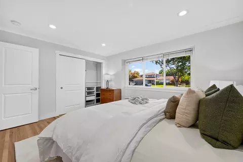 Bedroom - 799 Peekskill Dr, Sunnyvale, CA 94087 photo 5 of 10