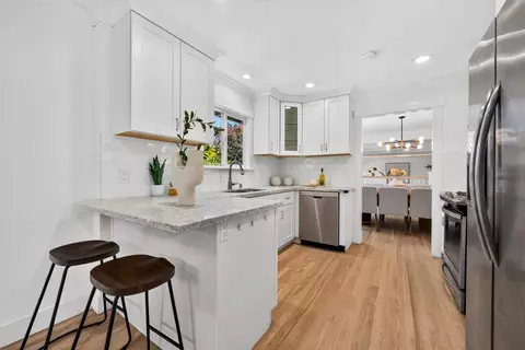Kitchen - 799 Peekskill Dr, Sunnyvale, CA 94087 photo 3 of 4