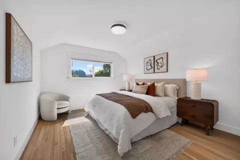 Bedroom - 799 Peekskill Dr, Sunnyvale, CA 94087 photo 8 of 10