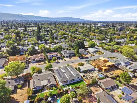 View/Area - 15218 Clydelle Ave, San Jose, CA 95124 photo 7 of 8
