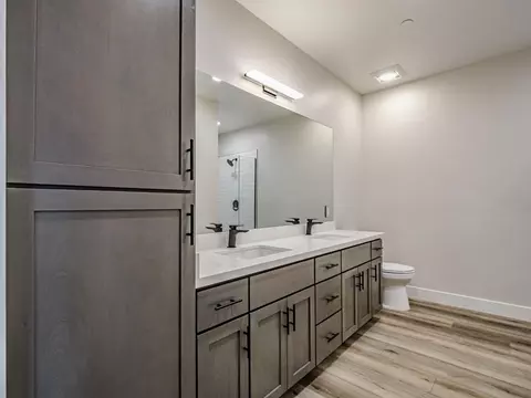 Bath - 101 Aptos Village Way 2, Aptos, CA 95003 photo 2 of 4