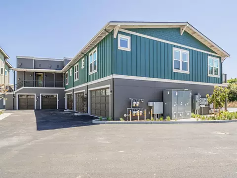 Exterior - 101 Aptos Village Way 2, Aptos, CA 95003 photo 3 of 7