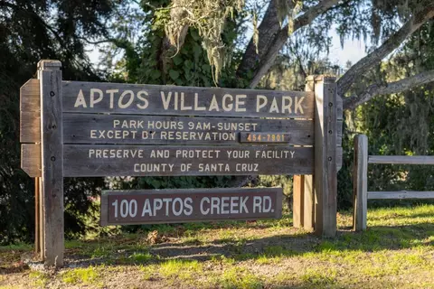 View/Area - 101 Aptos Village Way 2, Aptos, CA 95003 photo 3 of 5