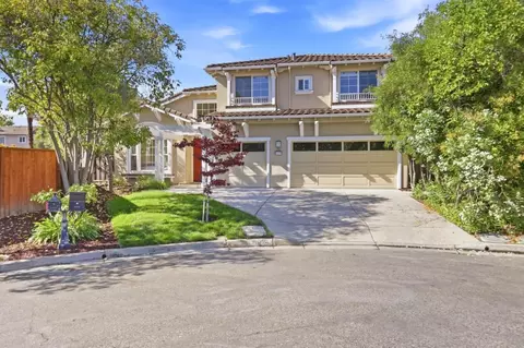 18896 Woodleigh Ct, Saratoga, CA 95070