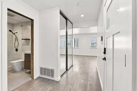 Entry Way - 618 Peralta Ave, San Francisco, CA 94110 photo 6 of 6