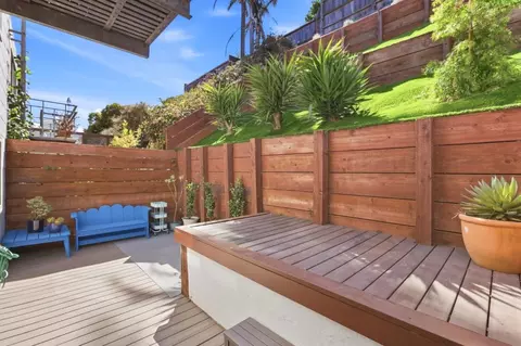 Exterior - 618 Peralta Ave, San Francisco, CA 94110 photo 3 of 6