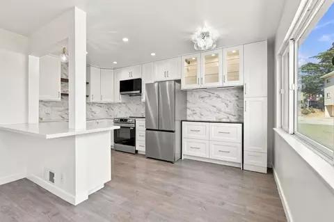 Kitchen - 618 Peralta Ave, San Francisco, CA 94110 photo 1 of 6