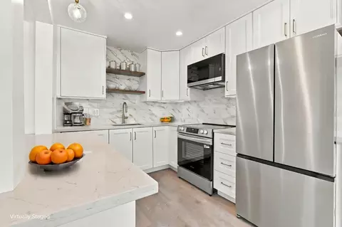 Kitchen - 618 Peralta Ave, San Francisco, CA 94110 photo 2 of 6