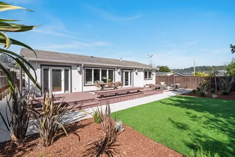 Exterior - 4492 Ranchero Dr, Soquel, CA 95073 photo 7 of 10