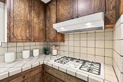 Kitchen - 7380 Carmel St, Gilroy, CA 95020 photo 3 of 4