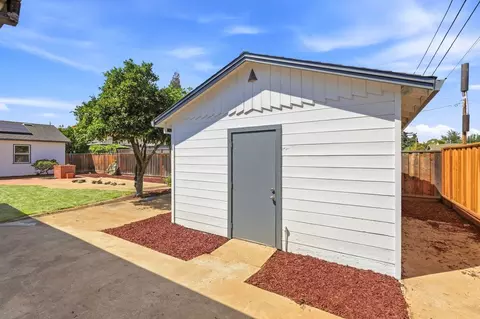 Exterior - 7380 Carmel St, Gilroy, CA 95020 photo 9 of 12