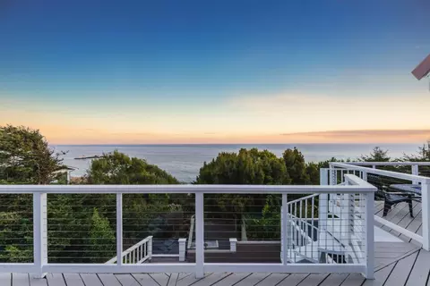 View/Area - 106 Mar Vista Dr, Aptos, CA 95003 photo 2 of 11