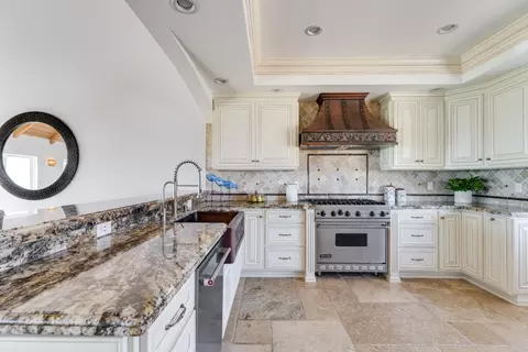 Kitchen - 106 Mar Vista Dr, Aptos, CA 95003 photo 3 of 6