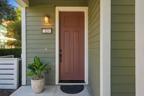 Exterior - 320 Circuit Way, Mountain View, CA 94043 photo 3 of 10
