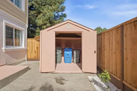 Exterior - 815 Daniels Ave, Vallejo, CA 94590 photo 9 of 16