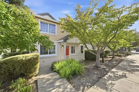 Exterior - 815 Daniels Ave, Vallejo, CA 94590 photo 4 of 16