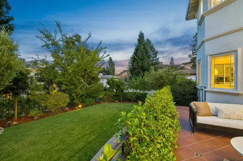 Exterior - 10905 Miramonte Rd, Cupertino, CA 95014 photo 14 of 15