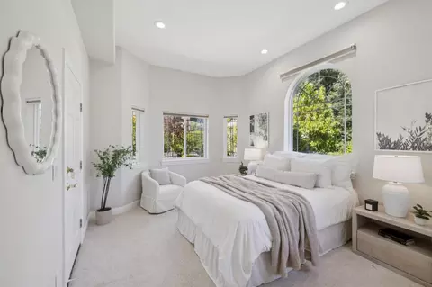 Bedroom - 10905 Miramonte Rd, Cupertino, CA 95014 photo 6 of 6