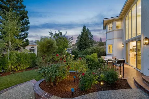 Exterior - 10905 Miramonte Rd, Cupertino, CA 95014 photo 13 of 15