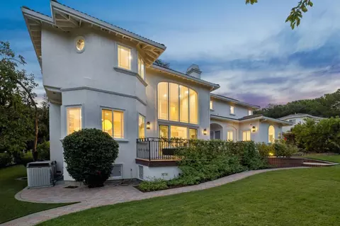 Exterior - 10905 Miramonte Rd, Cupertino, CA 95014 photo 11 of 15