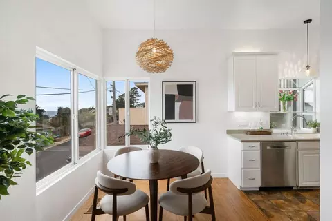 Dining - 671 Beaumont Blvd, Pacifica, CA 94044 photo 1 of 5