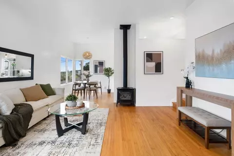 Living - 671 Beaumont Blvd, Pacifica, CA 94044 photo 1 of 4