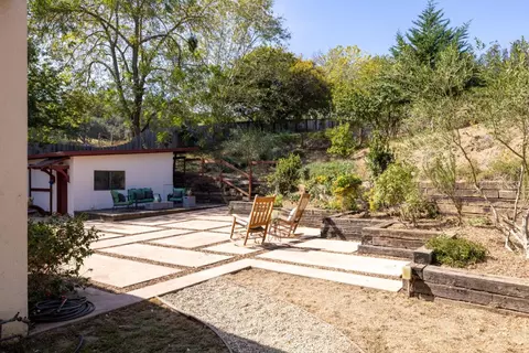 Exterior - 73 Echo Valley Rd, Salinas, CA 93907 photo 2 of 5