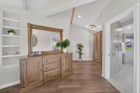 Entry Way - 433 Seaview Dr, Aptos, CA 95003 photo 2 of 5