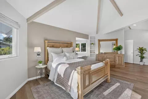 Bedroom - 433 Seaview Dr, Aptos, CA 95003 photo 4 of 8