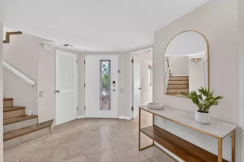 Entry Way - 433 Seaview Dr, Aptos, CA 95003 photo 4 of 5