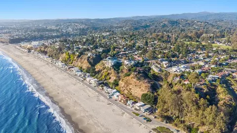 View/Area - 433 Seaview Dr, Aptos, CA 95003 photo 5 of 11