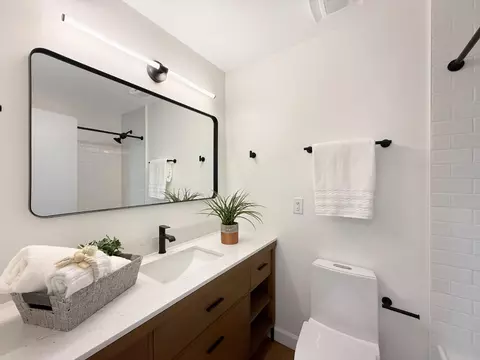 Bath - 236 W Rincon Ave P, Campbell, CA 95008 photo 2 of 5