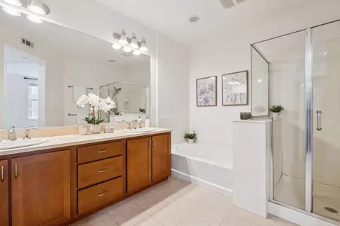 Bath - 1388 Broadway 483, Millbrae, CA 94030 photo 1 of 4
