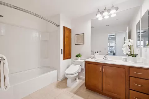 Bath - 1388 Broadway 483, Millbrae, CA 94030 photo 4 of 4